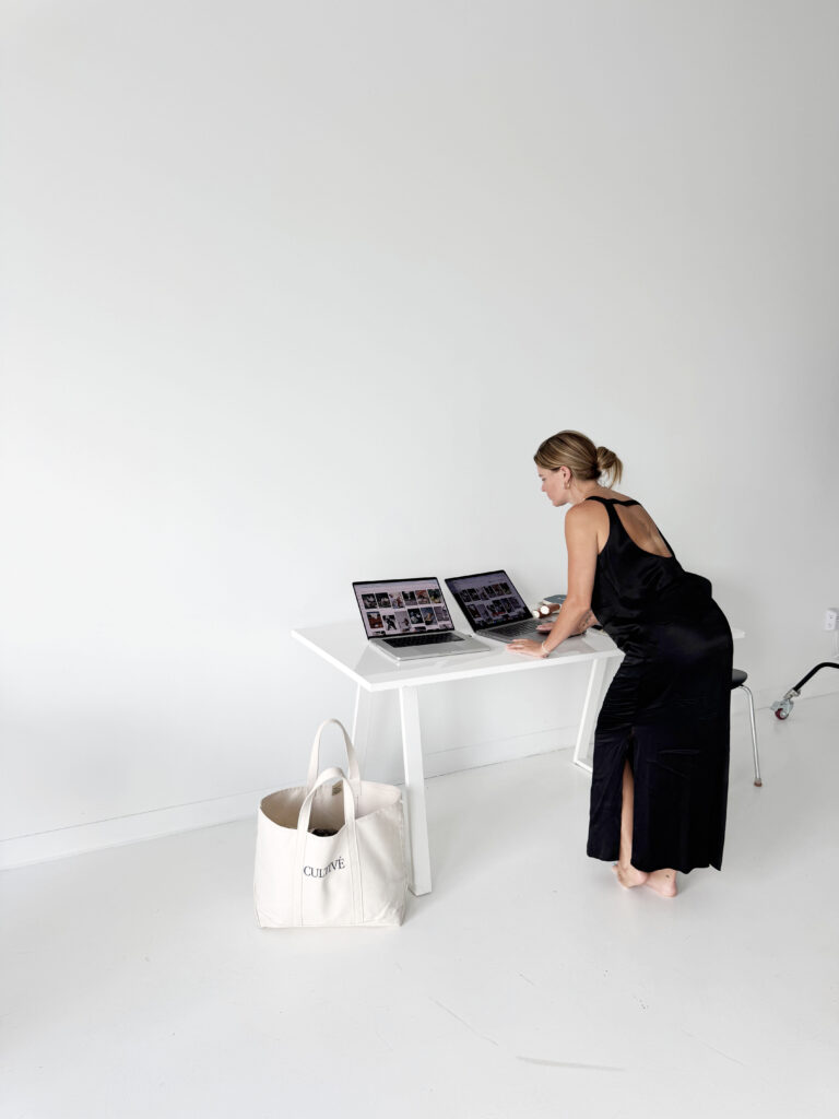 Behind-the-scenes of the Cultivé team during a brand photography session